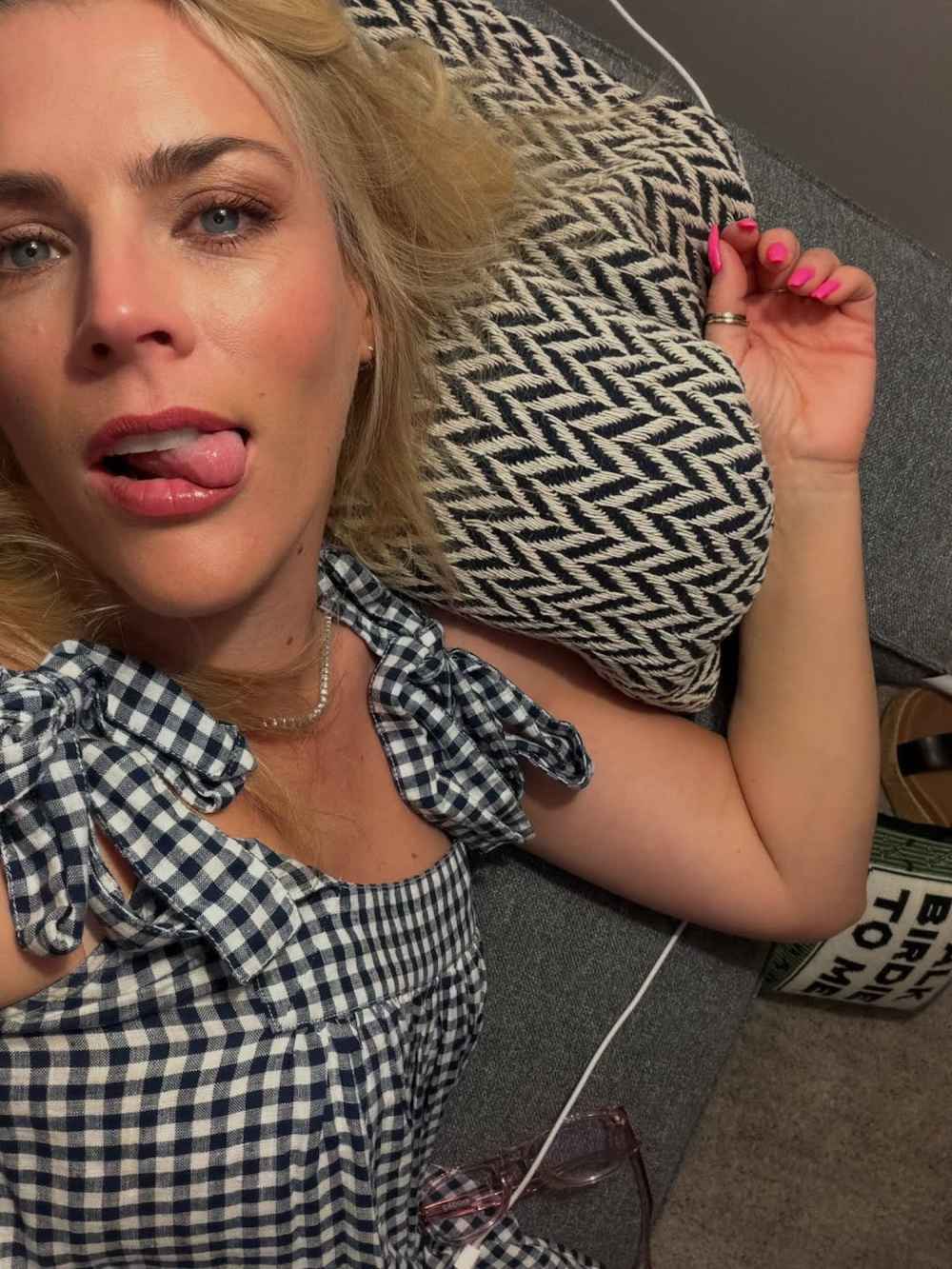 Busy-Philipps-Celebrates-6-Months-Since-She-Underwent-Brain-Surgery.jpg