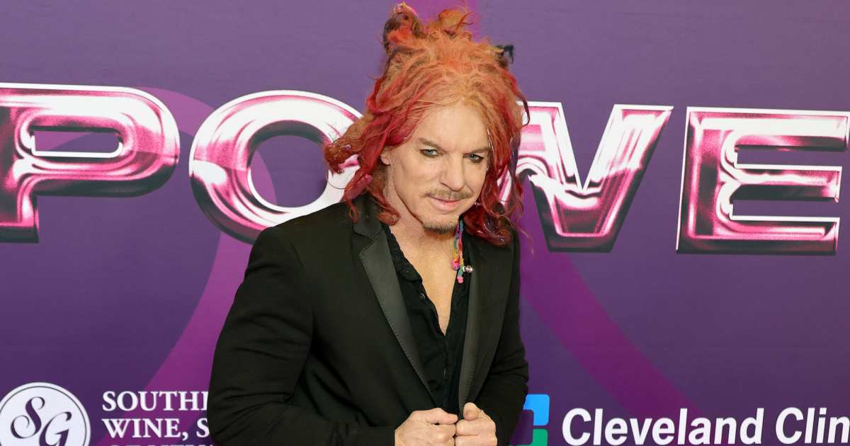 Comedian Carrot Top Hospitalized After Show Cancelation: ‘Receiving the Care and Support He Needs’