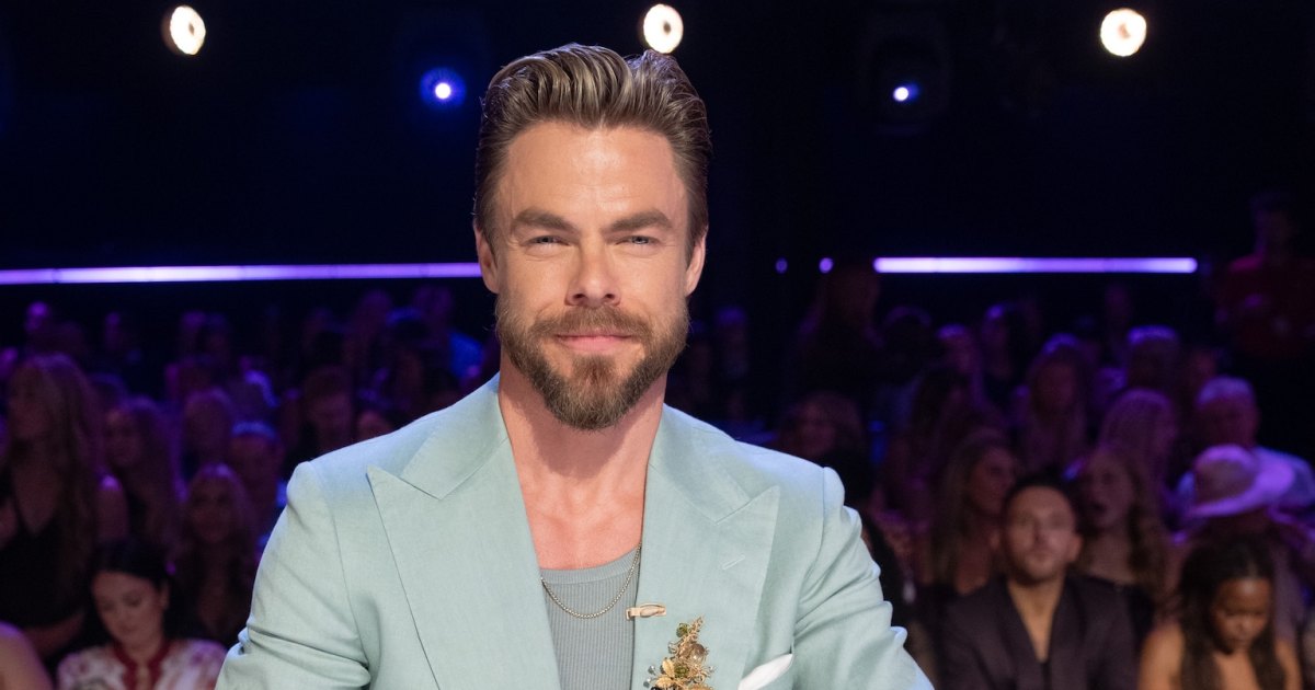 ‘Dancing With the Stars’ Judge Derek Hough Reacts to Controversial 1-Word Critique Rule ‘Dancing With the Stars’ Judge Derek Hough Reacts to Controversial 1-Word Critique Rule