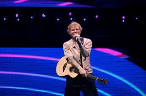Amelia Dimoldenberg Roasts Ed Sheeran on SNL UK Amid Tour Controversy