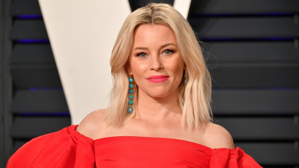 BEVERLY HILLS, CA - FEBRUARY 24: Elizabeth Banks attends the 2019 Vanity Fair Oscar Party hosted by Radhika Jones at Wallis Annenberg Center for the Performing Arts on February 24, 2019 in Beverly Hills, California. (Photo by Dia Dipasupil/Getty Images)
