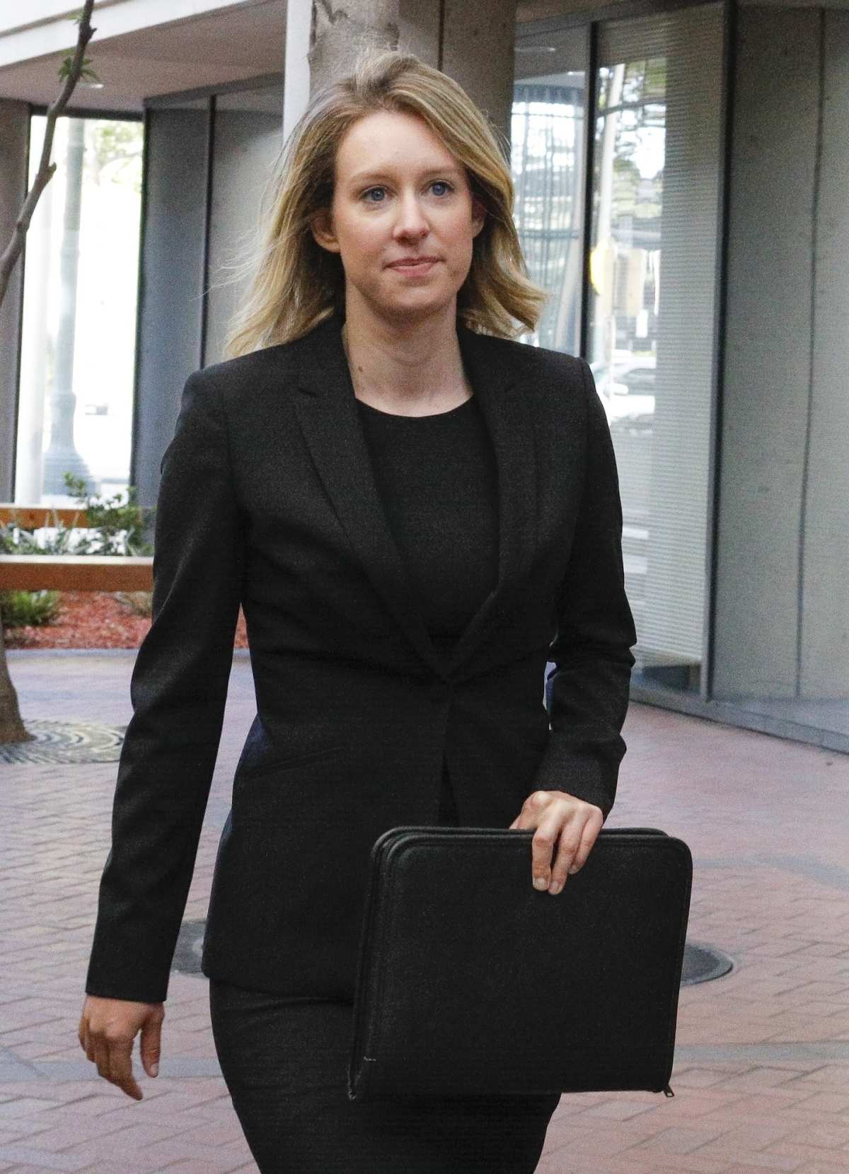 GettyImages-1156149399 Elizabeth Holmes Faces Backlash for Health and Safety Post