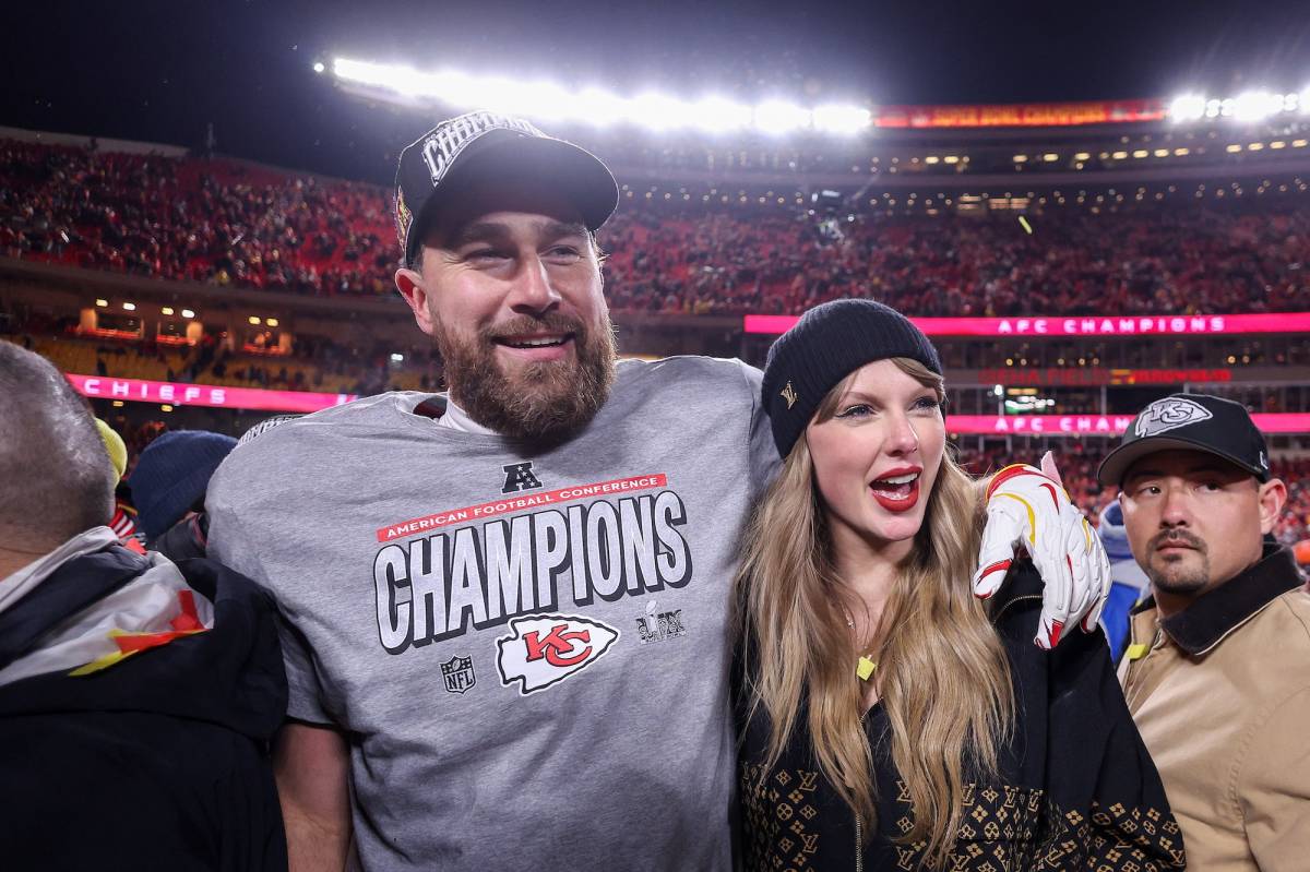 Taylor Swift Dazzles in Metallic Halter Dress With Husband Travis Kelce on NYC Date Night