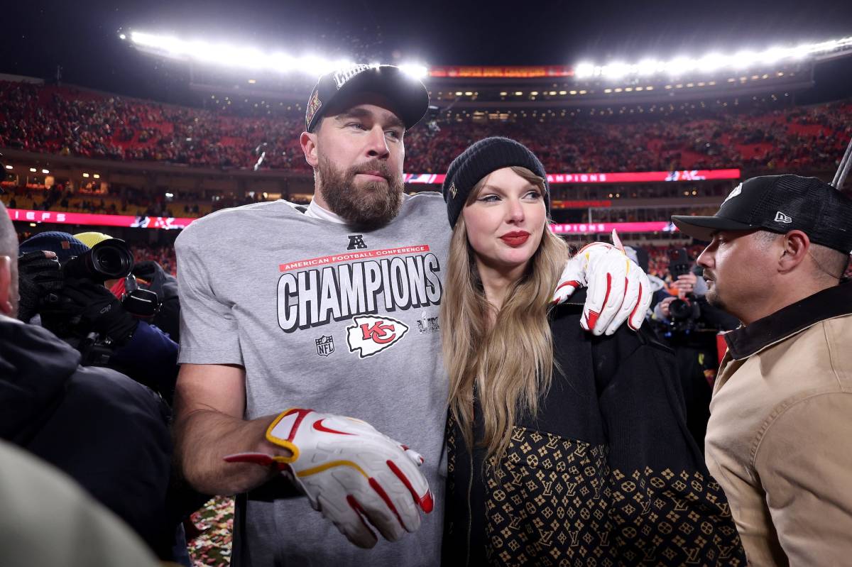 Travis Kelce Breaks Silence on Getting a Dog With Wife Taylor Swift