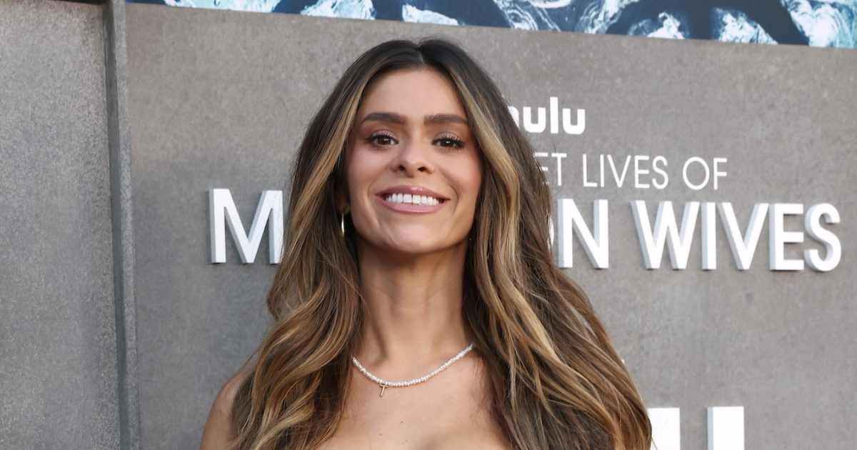 Taylor Frankie Paul Scrubs Social Media, Assistant Takes Over Account After ‘Mormon Wives’ Exit