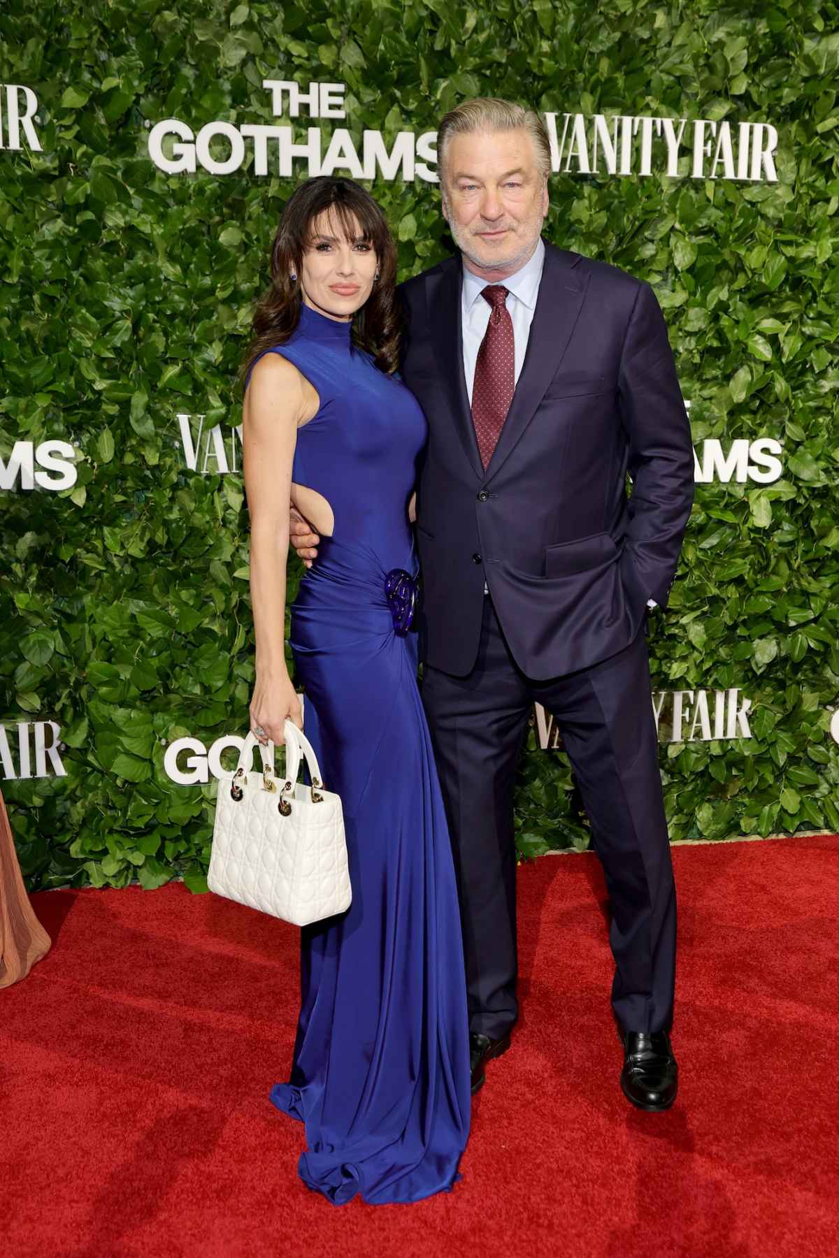 Hilaria Baldwin and Husband Alec Baldwin Accidentally Twin in Matching Outfits: ‘Odd Couple’