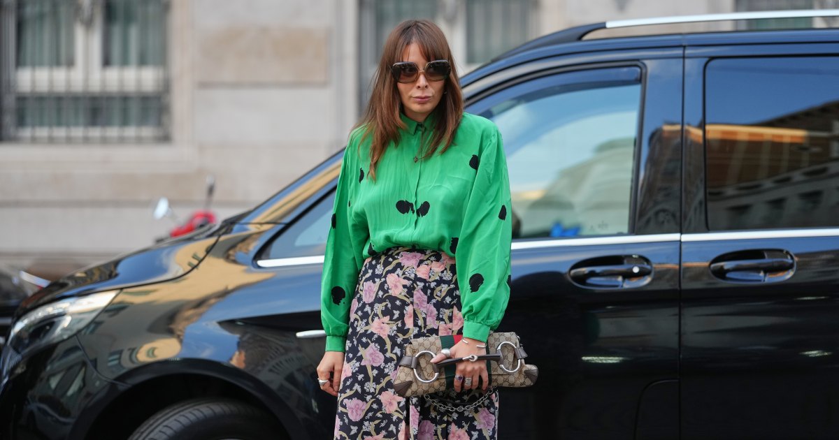 It’s Still Too Warm for Sweaters — Fashion Girls Are Wearing These 17 Loose and Polished Top Styles Instead It’s Still Too Warm for Sweaters — Fashion Girls Are Wearing These 17 Loose and Polished Top Styles Instead