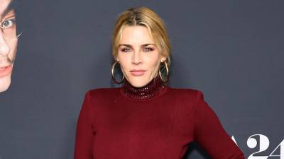 GettyImages-2252274206Busy-Philipps-Celebrates-6-Months-Since-She-Underwent-Brain-Surgery.jpg