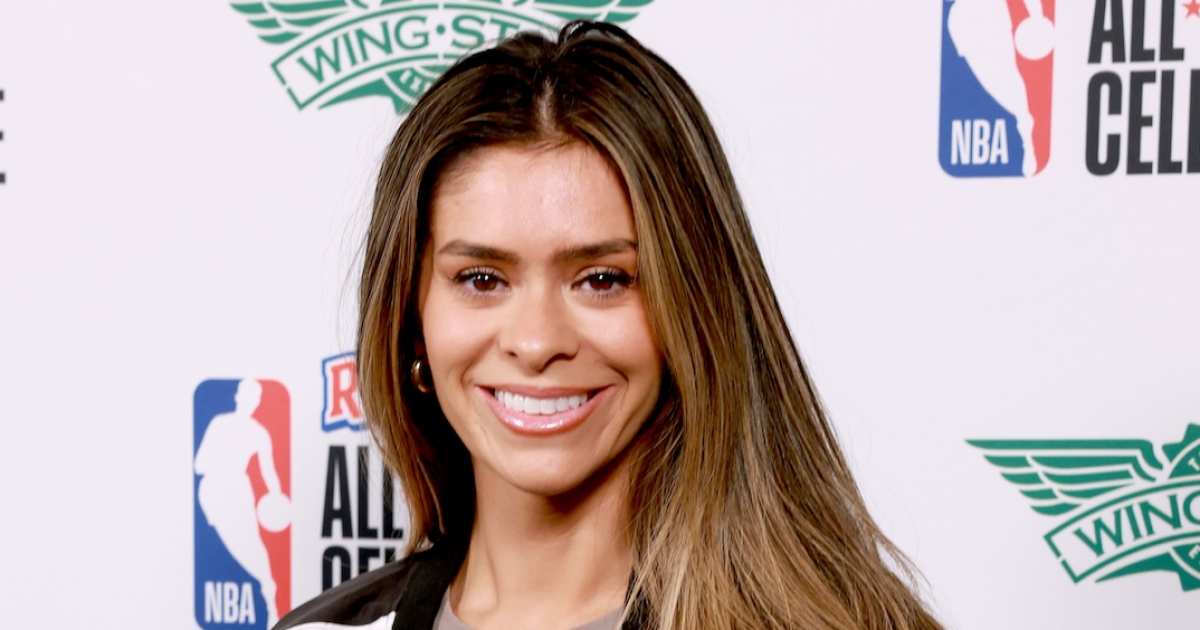 Taylor Frankie Paul Addresses Hooking Up With Dakota After Bachelorette Taylor Frankie Paul Addresses Hooking Up With Dakota After Bachelorette