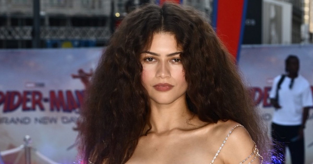 Zendaya’s Mom Says the Actress Has Stepped Away From Social Media Zendaya’s Mom Says the Actress Has Stepped Away From Social Media