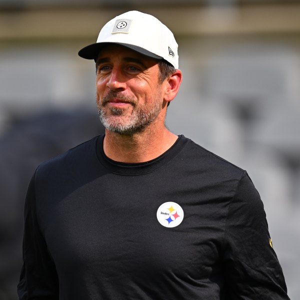 Aaron Rodgers Wants to Spend Retirement With Pregnant Wife Rest of Family