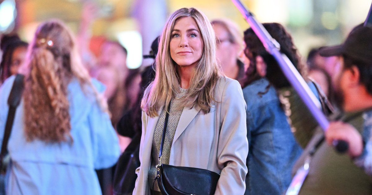 Love Jennifer Aniston’s Japanese Manicure? Get Her Healthy Nail Look With This Amazon Kit Love Jennifer Aniston’s Japanese Manicure? Get Her Healthy Nail Look With This Amazon Kit
