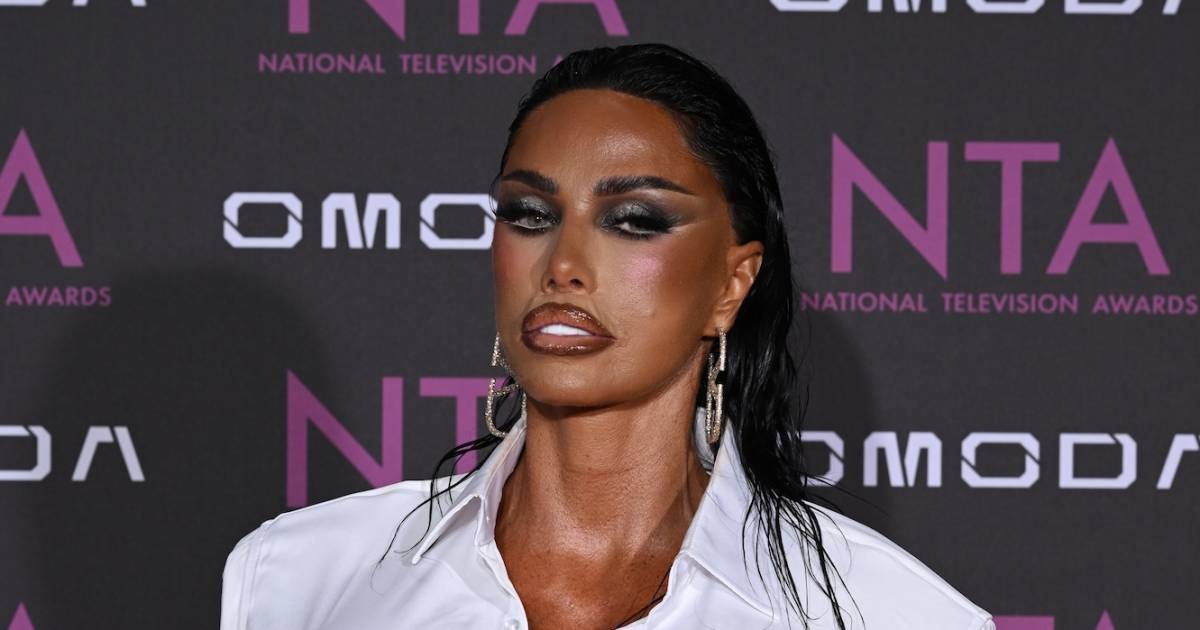 UK Reality Star Katie Price Reveals Shocking New Look After Several Cosmetic Surgery Procedures UK Reality Star Katie Price Reveals Shocking New Look After Several Cosmetic Surgery Procedures