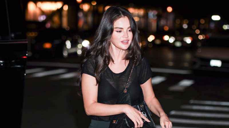 Selena Gomez Puts a Sexy, Sophisticated Spin on the Capri Trend