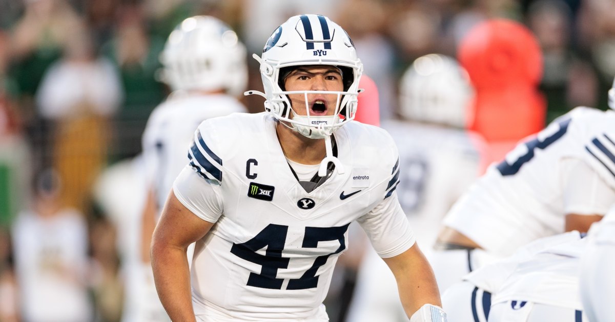 BYU QB Bear Bachmeier and His Family Eat Naked Dinners Together, According to Robert Griffin III BYU QB Bear Bachmeier and His Family Eat Naked Dinners Together, According to Robert Griffin III