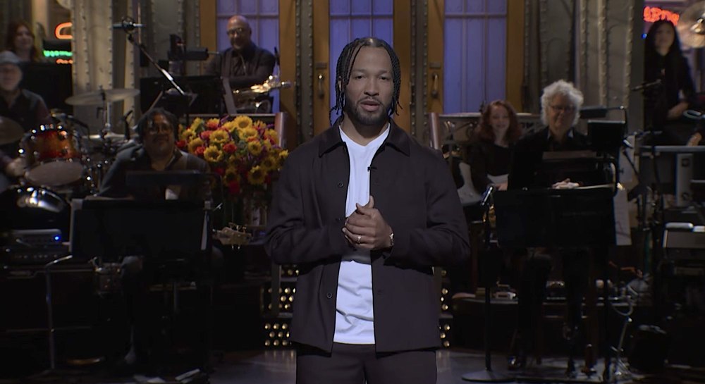 Jalen Brunson New York Knicks Teammates Crash SNL Debut 1