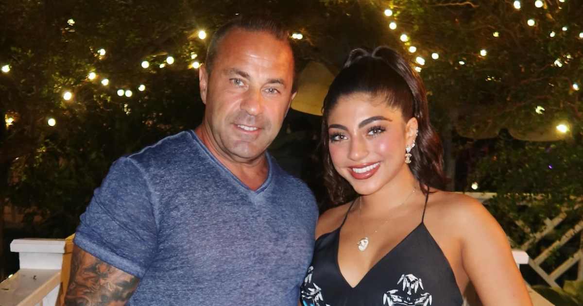 Joe Giudice Says Daughter Milania Giudice Is Going Through ‘Very Difficult’ Time Amid Airport Incident Joe Giudice Says Daughter Milania Giudice Is Going Through ‘Very Difficult’ Time Amid Airport Incident