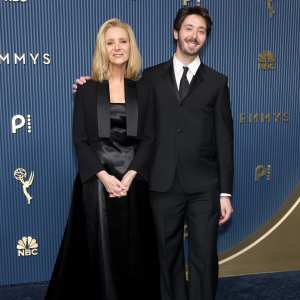 Lisa-Kudrow-and-Son-Julian-2026-Emmys-GettyImages-2295296865