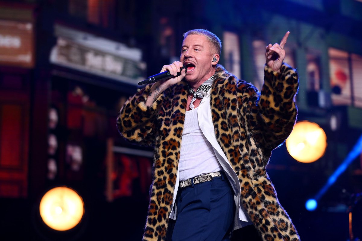 Macklemore-GettyImages-2153053154