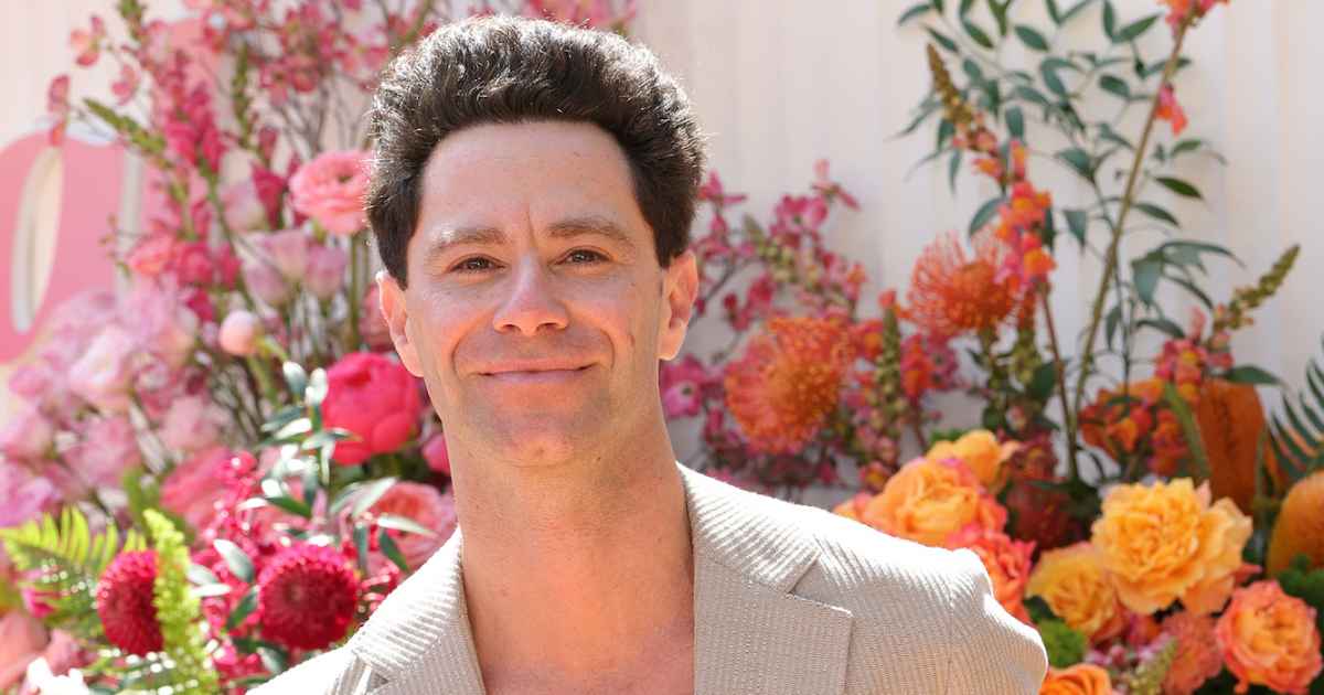 Sasha Farber Thinks ‘Dancing With the Stars’ Season 35 Will Be ‘1 for the Books’ Amid His Absence Sasha Farber Thinks ‘Dancing With the Stars’ Season 35 Will Be ‘1 for the Books’ Amid His Absence