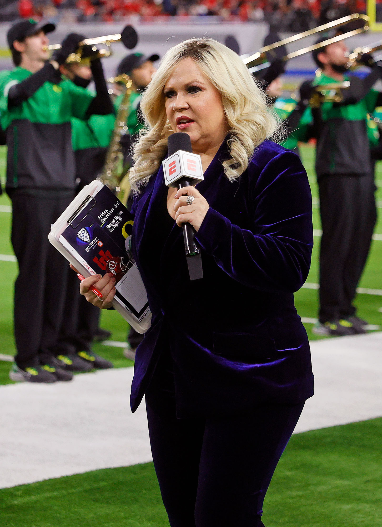 Texas QB Arch Manning ‘Deeply Sorry’ for Comments About ESPN’s Holly Rowe
