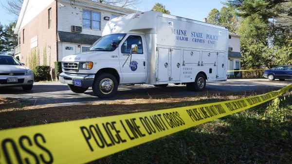 Woman and 2 Grandchildren Found Dead in Car Submerged in Pond
