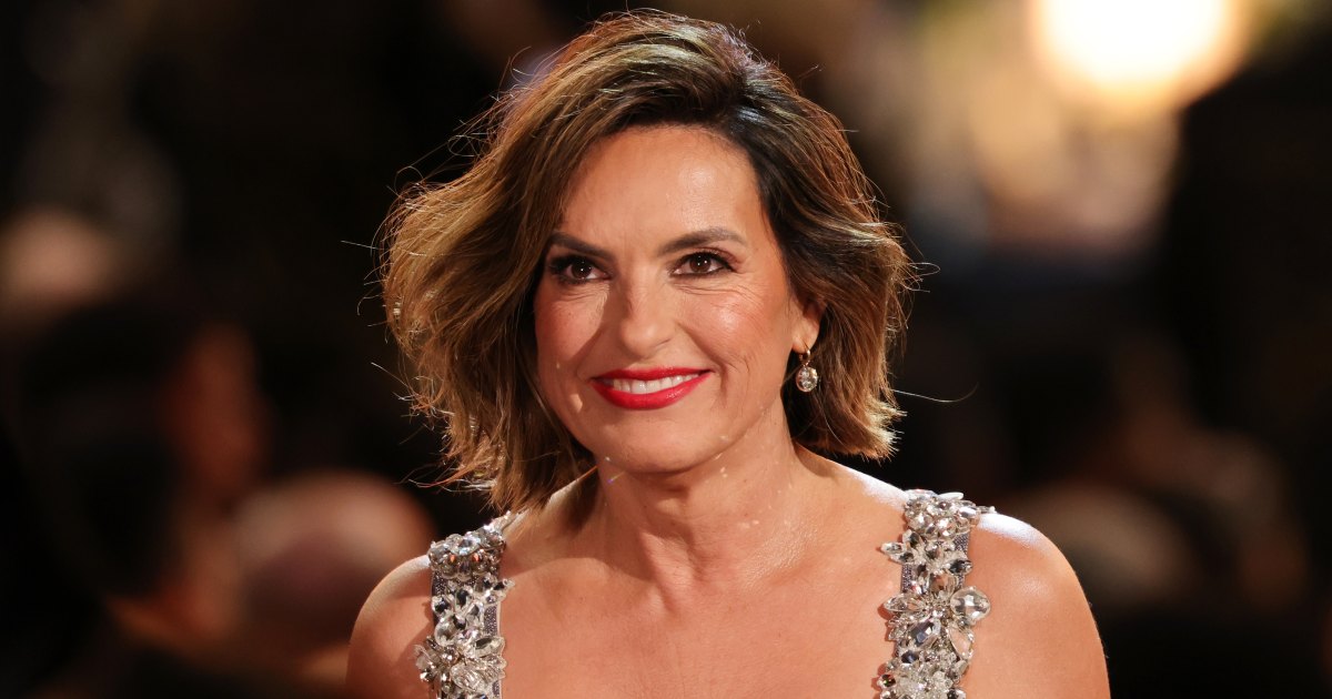 Mariska Hargitay Uses the Mascara Shoppers With Straight Lashes Call the ‘Best’