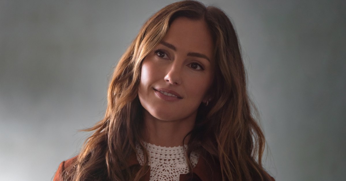Minka Kellys Ransom Canyon Cardigan Style Will Be Everywhere This Fall Minka Kellys Ransom Canyon Cardigan Style Will Be Everywhere This Fall