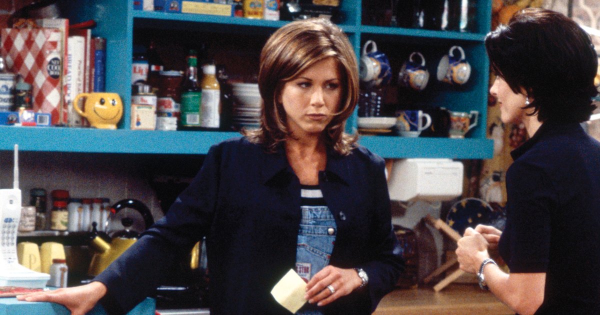 ‘Rachel Green Jeans’ Are Trending Again — And This Surprisingly Luxe Pair Is the Best Way to Nail the Look ‘Rachel Green Jeans’ Are Trending Again — And This Surprisingly Luxe Pair Is the Best Way to Nail the Look