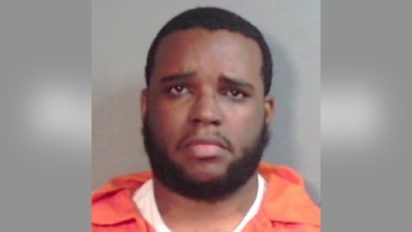 Louisiana Teacher Arrested for Allegedly Showing Nude Photos of Himself to Underage Student