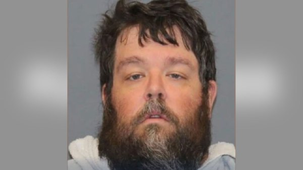 Texas Teacher Arrested for Allegedly Soliciting a Minor Online After They Met on Grindr