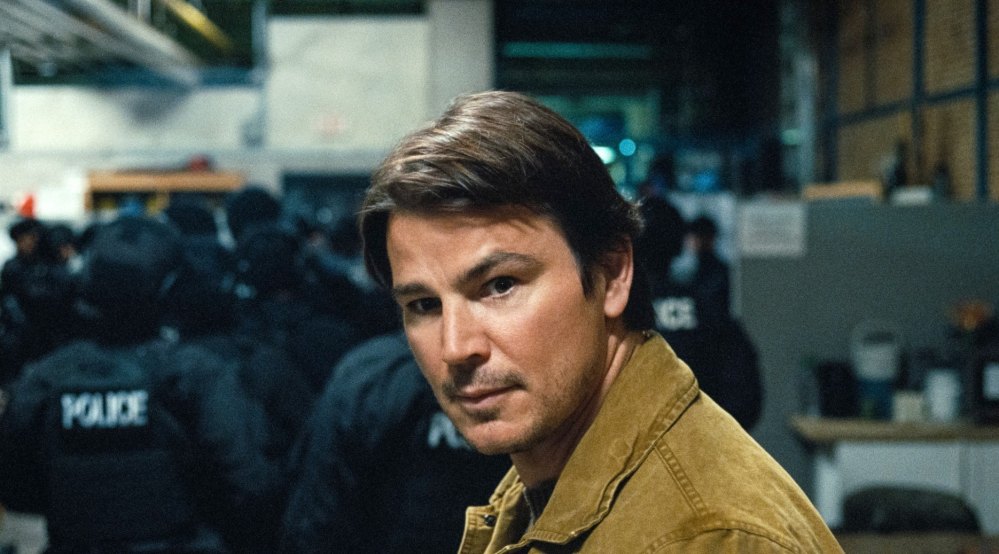 Josh Hartnett in Trap