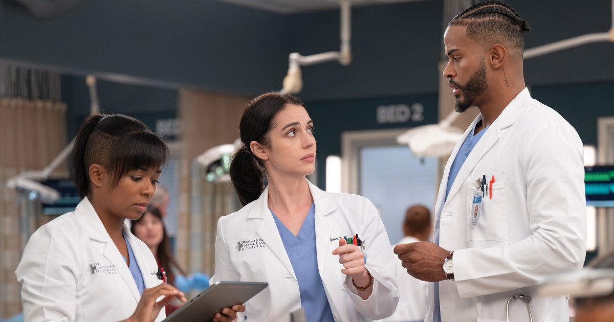 Grey’s Anatomy’s Simone Experiences Health Issues After Deciding to End Her Pregnancy Grey’s Anatomy’s Simone Experiences Health Issues After Deciding to End Her Pregnancy