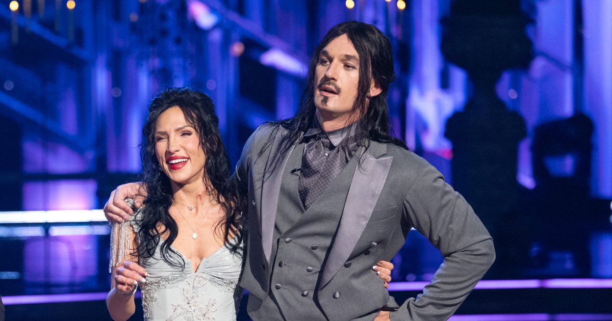 Tyler Cameron Jokes He Went Out Like a ‘Jackass’ After ‘DWTS’ Elimination: ‘I Let Myself Down’ Tyler Cameron Jokes He Went Out Like a ‘Jackass’ After ‘DWTS’ Elimination: ‘I Let Myself Down’