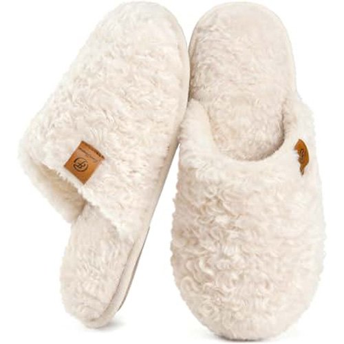EverFoams Fuzzy Slippers