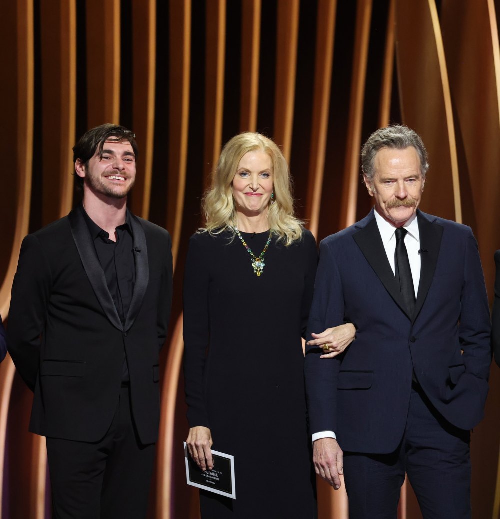 Breaking Bad Anna Gunn Pays Tribute to TV Son RJ Mitte After His Death In My Heart Forever AMC