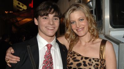 Breaking Bad Anna Gunn Pays Tribute to TV Son RJ Mitte After His Death In My Heart Forever Feature
