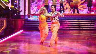 Connor-Wood-and-Rylee-Arnold-DWTS-Super-Bowl-Night-183834_CW_09044.