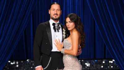 DWTS-Jenna-and-Val-183136_07119_v1