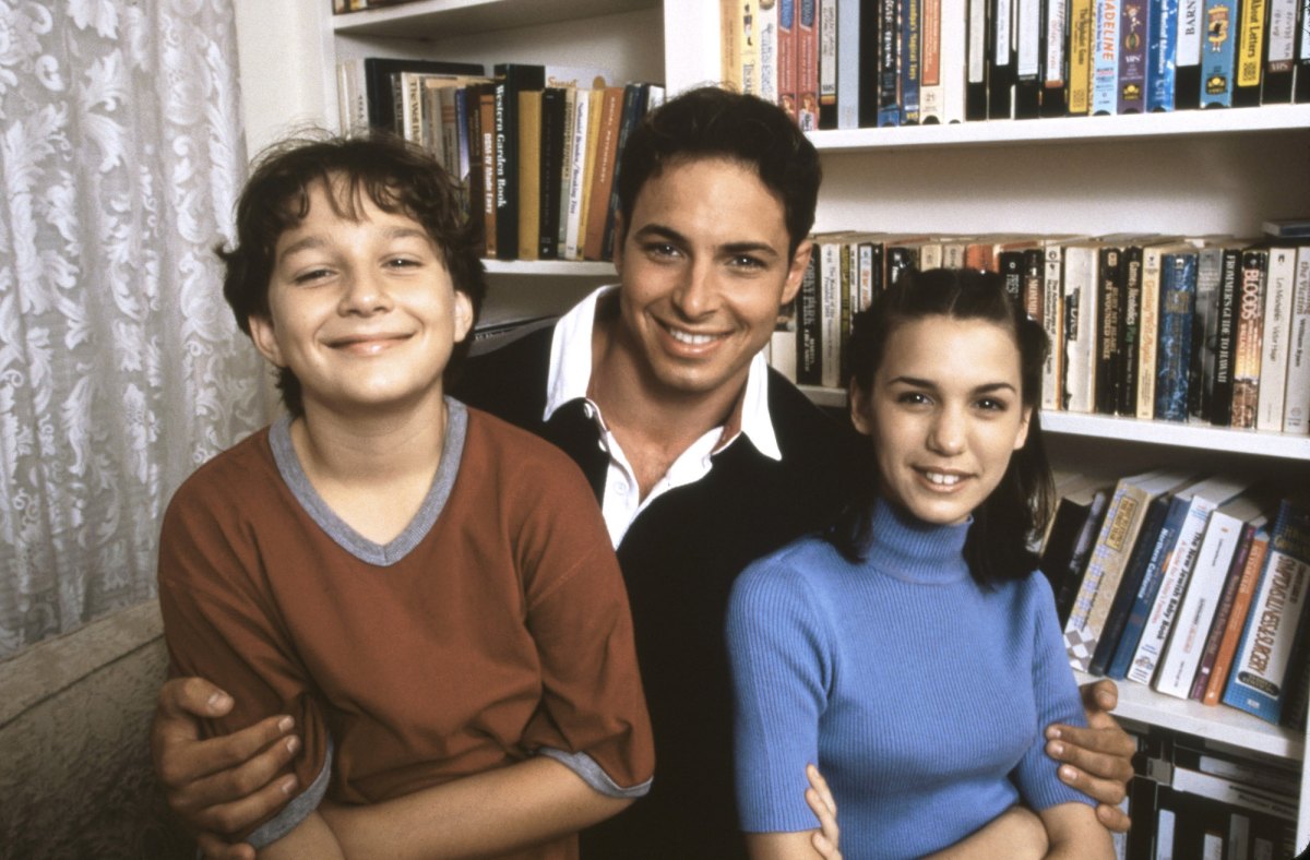 Even-Stevens-Cast-TSDEVST_EC001.