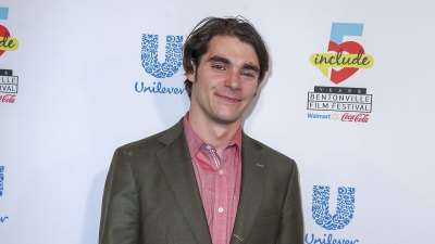 GettyImages-1148326050 RJ Mitte Died by Suicide at 34