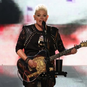White House Attacks The Chicks Natalie Maines After Donald Trump Criticism Despicable Nobody