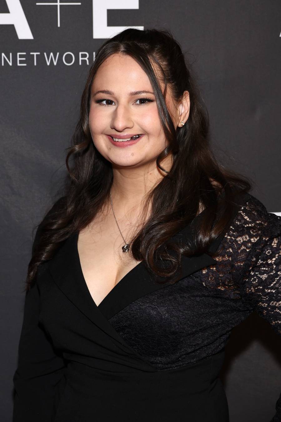 Gypsy Rose Blanchard Breaks Silence on Ken Urker's Death