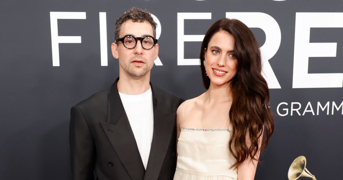 Margaret Qualley and Jack Antonoff Jointly File for Divorce After 3 Years of Marriage Margaret Qualley and Jack Antonoff Jointly File for Divorce After 3 Years of Marriage