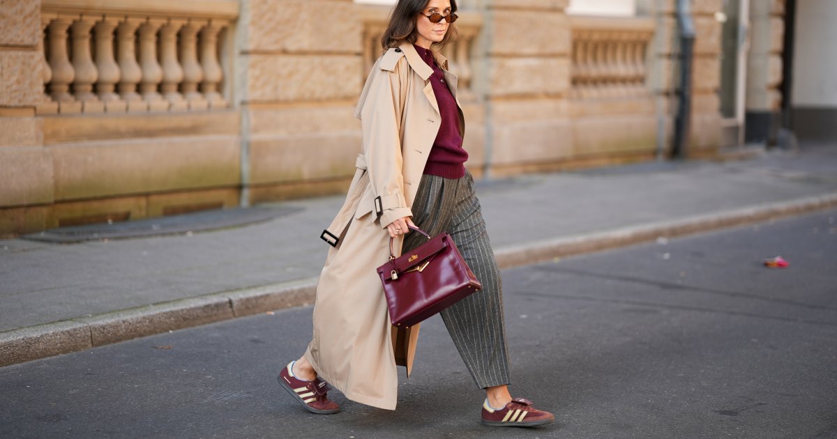 I’m Retiring Chunky Sneakers for These Ultra-Sleek, Rich-Girl Alternatives — Starting at I’m Retiring Chunky Sneakers for These Ultra-Sleek, Rich-Girl Alternatives — Starting at