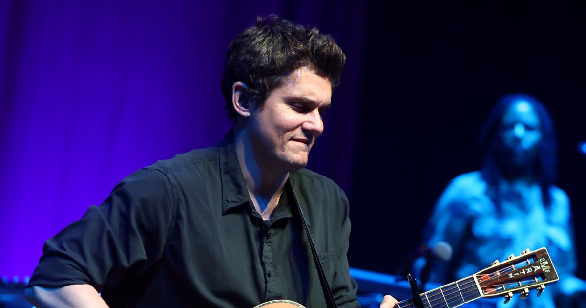 John Mayer Performs One-Off Solo Show at Mohegan Sun Before Sphere Residency in Las Vegas John Mayer Performs One-Off Solo Show at Mohegan Sun Before Sphere Residency in Las Vegas