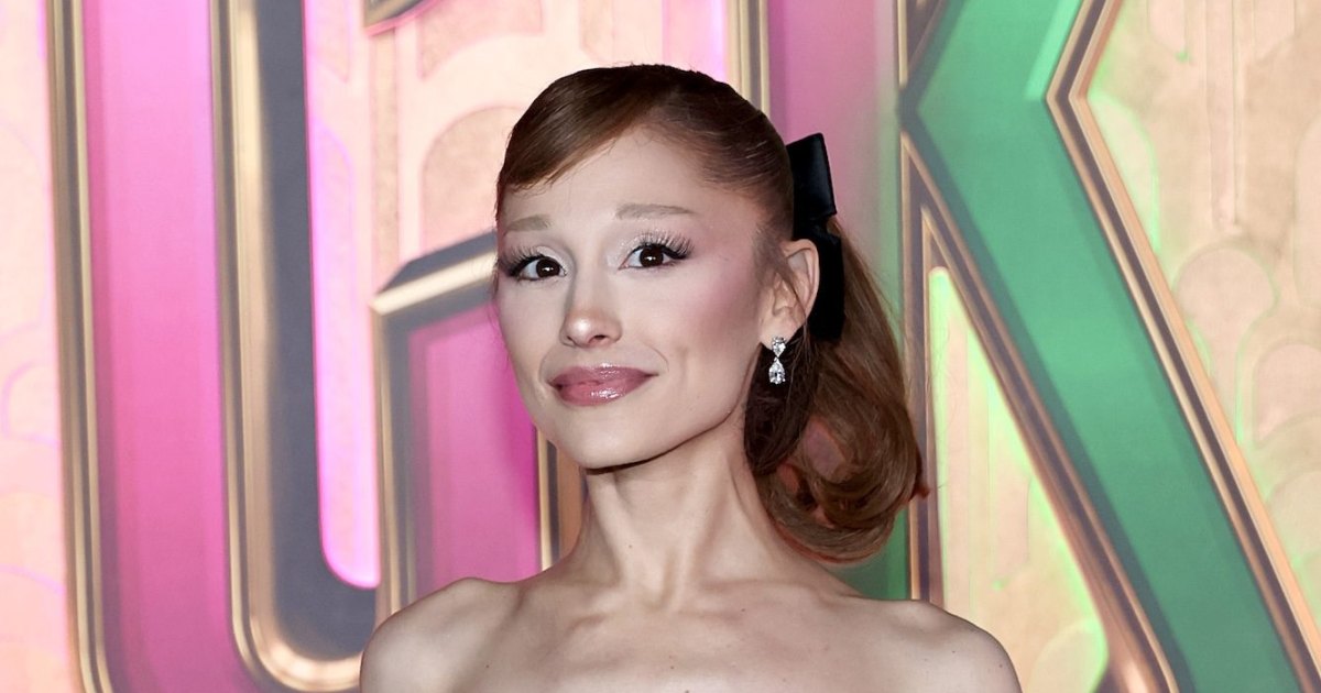 Ariana Grande Chops Her Locks, Debuts Fresh Bob and Dreamy Chocolate Hair Color in Time for Fall Ariana Grande Chops Her Locks, Debuts Fresh Bob and Dreamy Chocolate Hair Color in Time for Fall