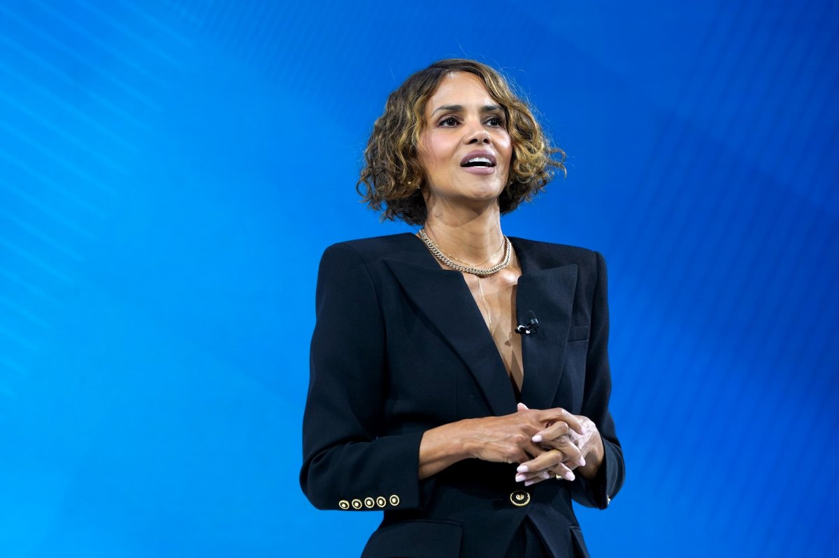Halle Berry Does TK in Ex Olivier Martinez’s Restraining Order Hearing