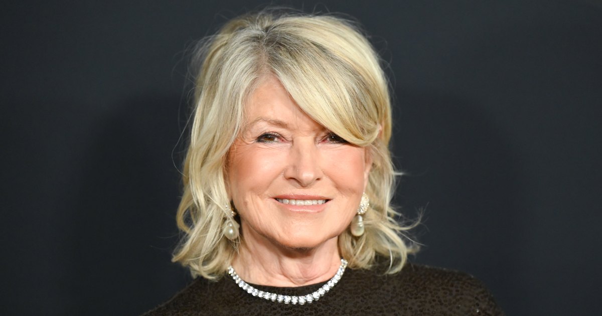 Martha Stewart’s Barely-There Crochet Sweater Is *Actually* So Chic — Get the Look for Martha Stewart’s Barely-There Crochet Sweater Is *Actually* So Chic — Get the Look for