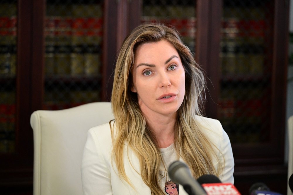 GettyImages-2261681401 Hugh Hefners Wife Crystal Reveals Best and Worst Celebrity Guests at Playboy Mansion
